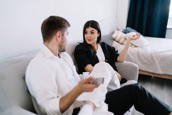 Signs Your Relationship Isn’t Healthy