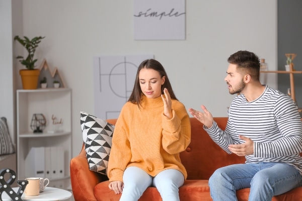 Misunderstood Behaviors That Often Lead to Breakups